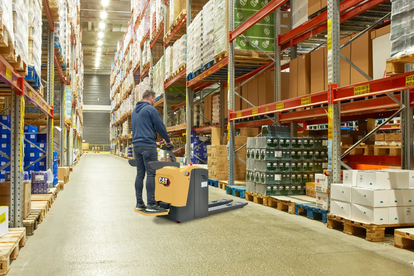 Cat® NPV20QL vezetőállásos gyalogkíséretű raklapemelő targoncák – 2. kép