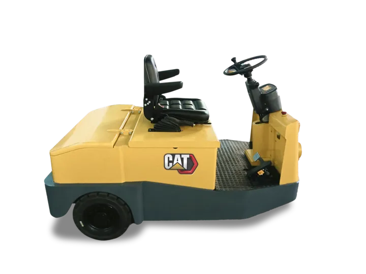 Cat® NTS30-60Q vezetőüléses vontatótargoncák